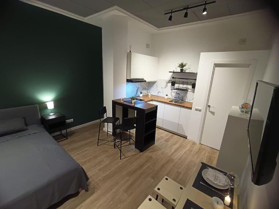 Studio20 Wifi Apartment Valencia Exterior foto